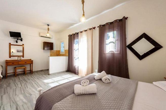 Astoria Paros Apartment Науса Екстериор снимка