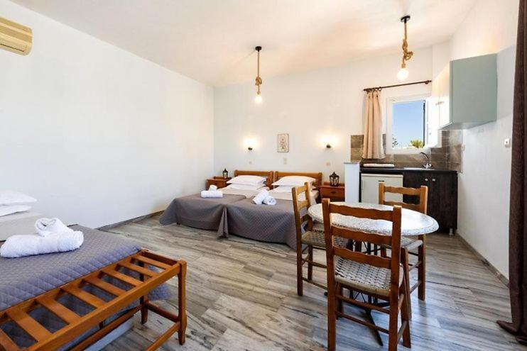 Astoria Paros Apartment Науса Екстериор снимка